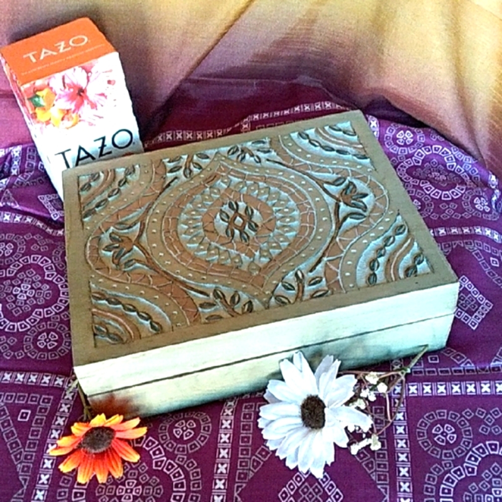 Ashanti HAND Carved Wooden TEA BOX Cost Plus World Market
